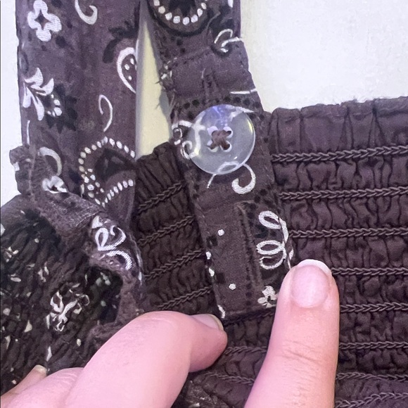 American Eagle Outfitters Brown Paisley Top - Picture 4 of 4